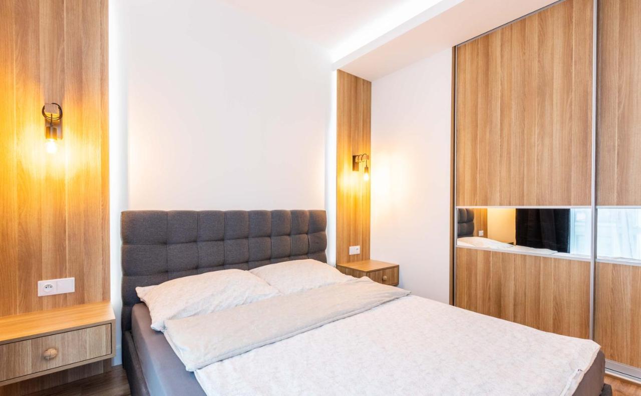 Galeria Rondo Wiatraczna Apartments Varsovia Exterior foto